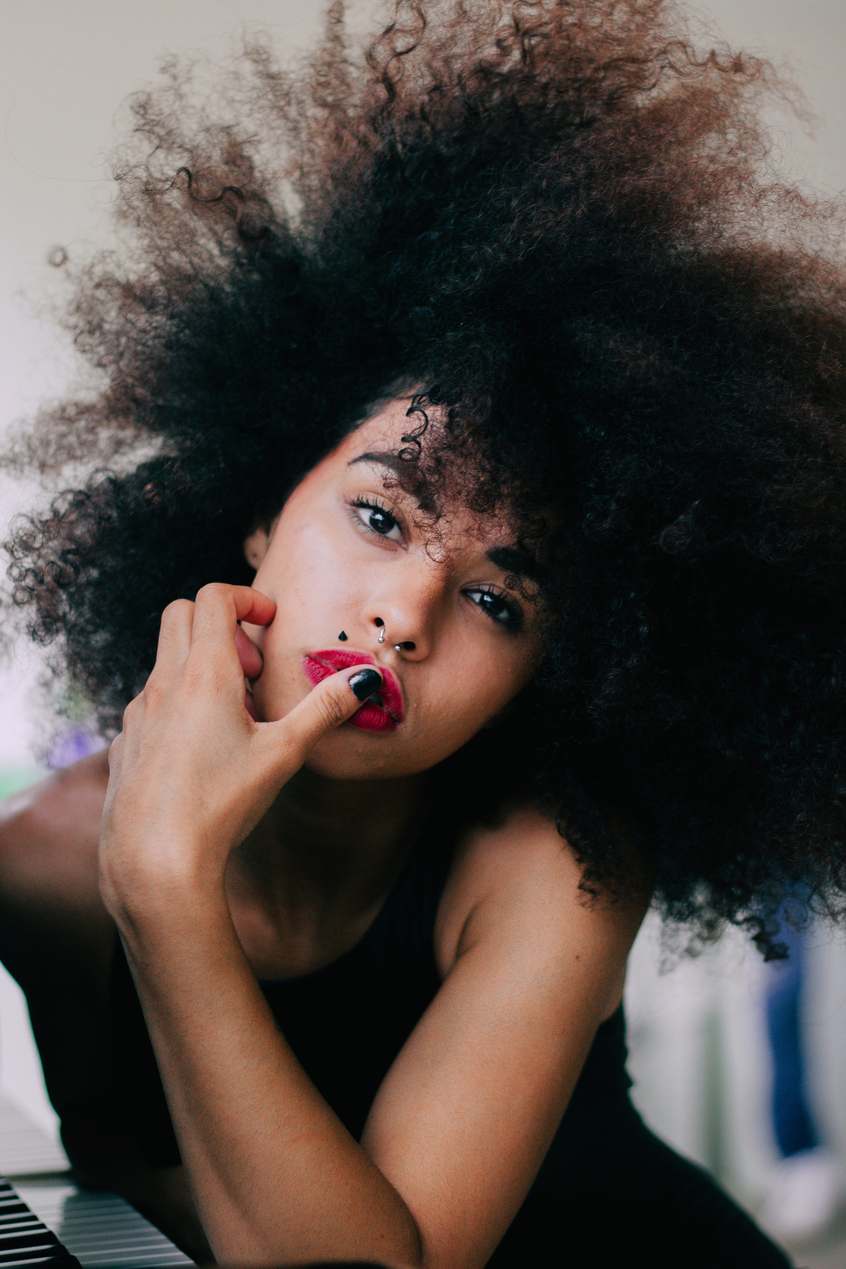 Coiffeur spécialiste cheveux bouclés, frisés & crépus